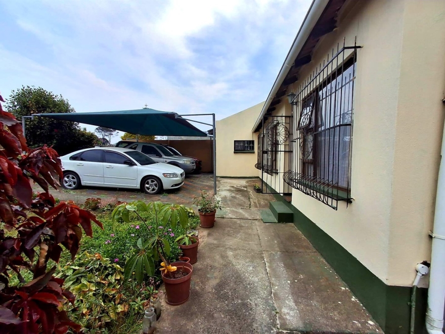 3 Bedroom Property for Sale in Amalinda Eastern Cape